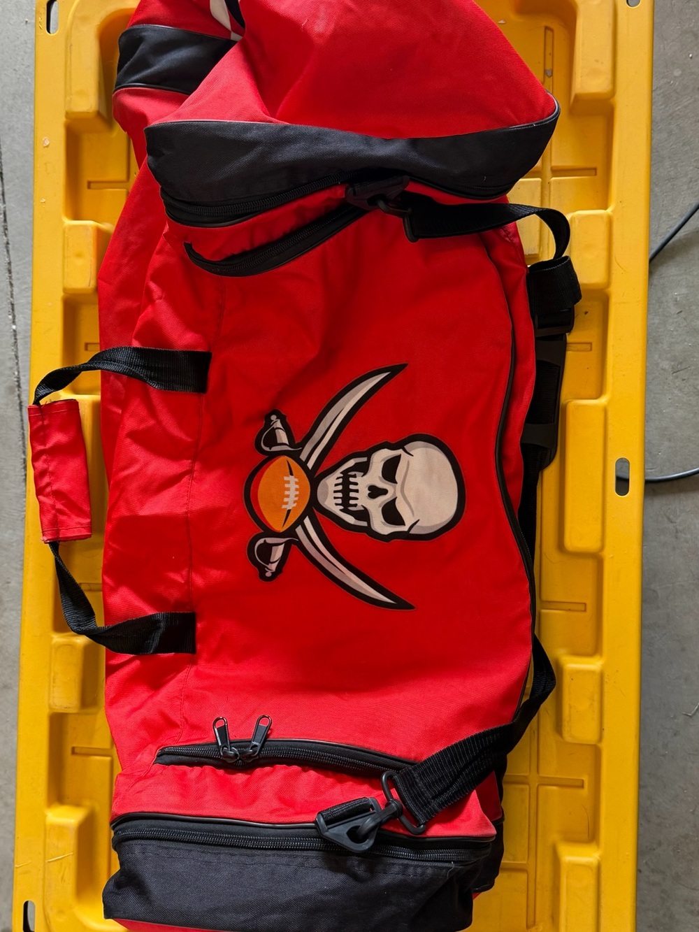 NFL Tampa Bay Buccaneers Large Duffel / Equipment Bag